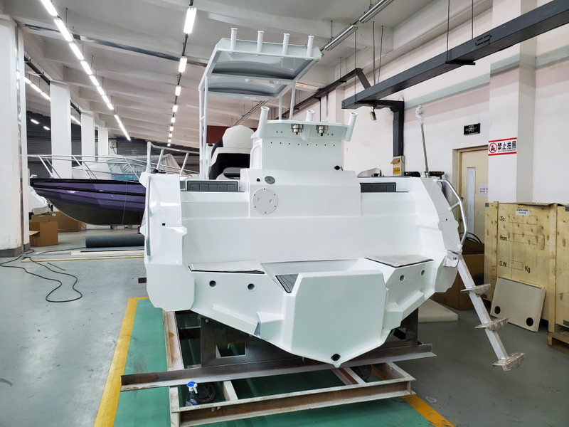 Barco de pesca de aluminio con consola central Easy Craft de 6,25 m a la venta con pontón