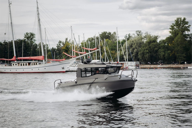 Barco De Aluminio Bladecraft 8,4m Para Patrullas Deportivas De Pesca